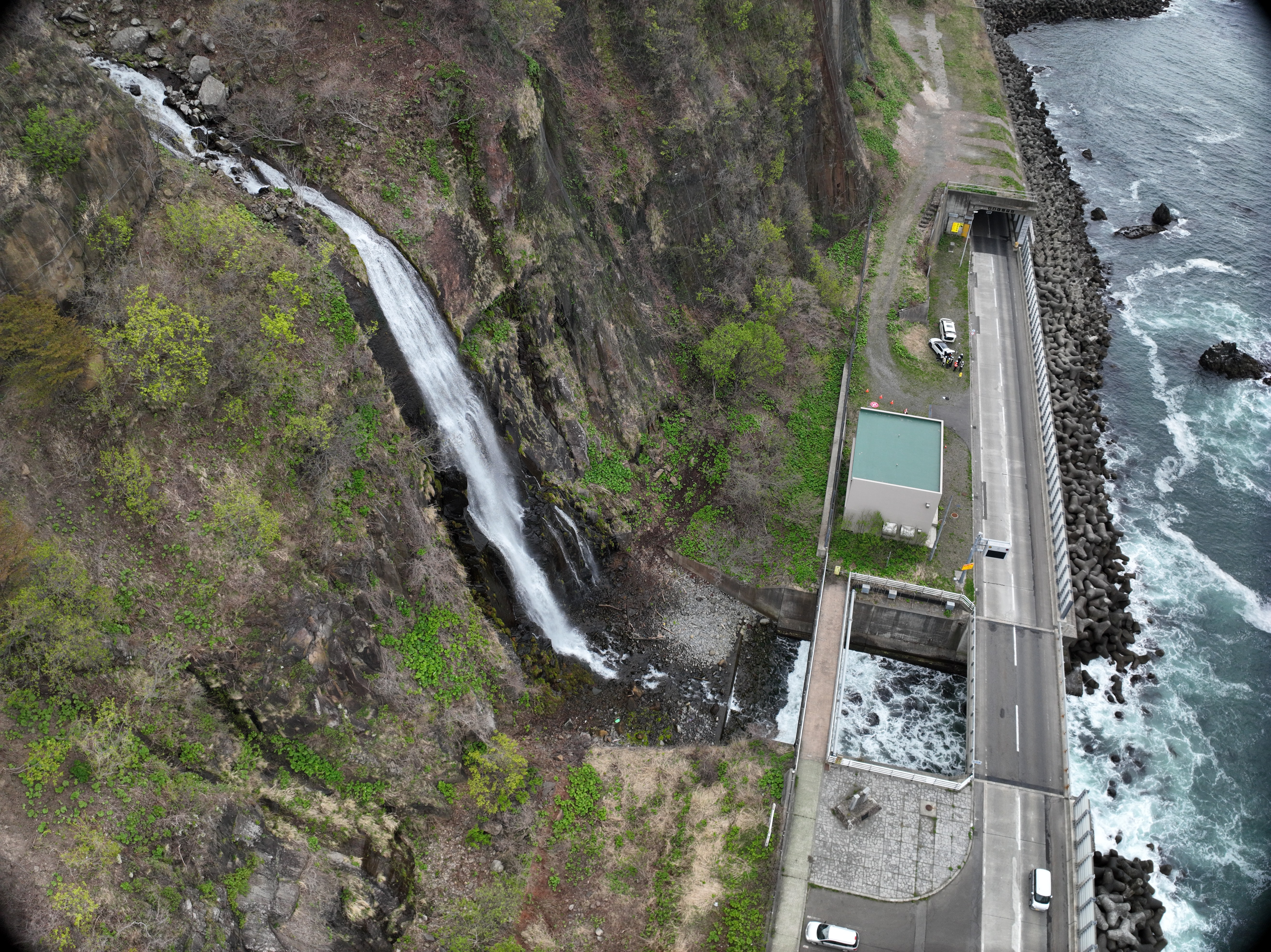ドローン事業の実績：空撮・測量・インフラ点検