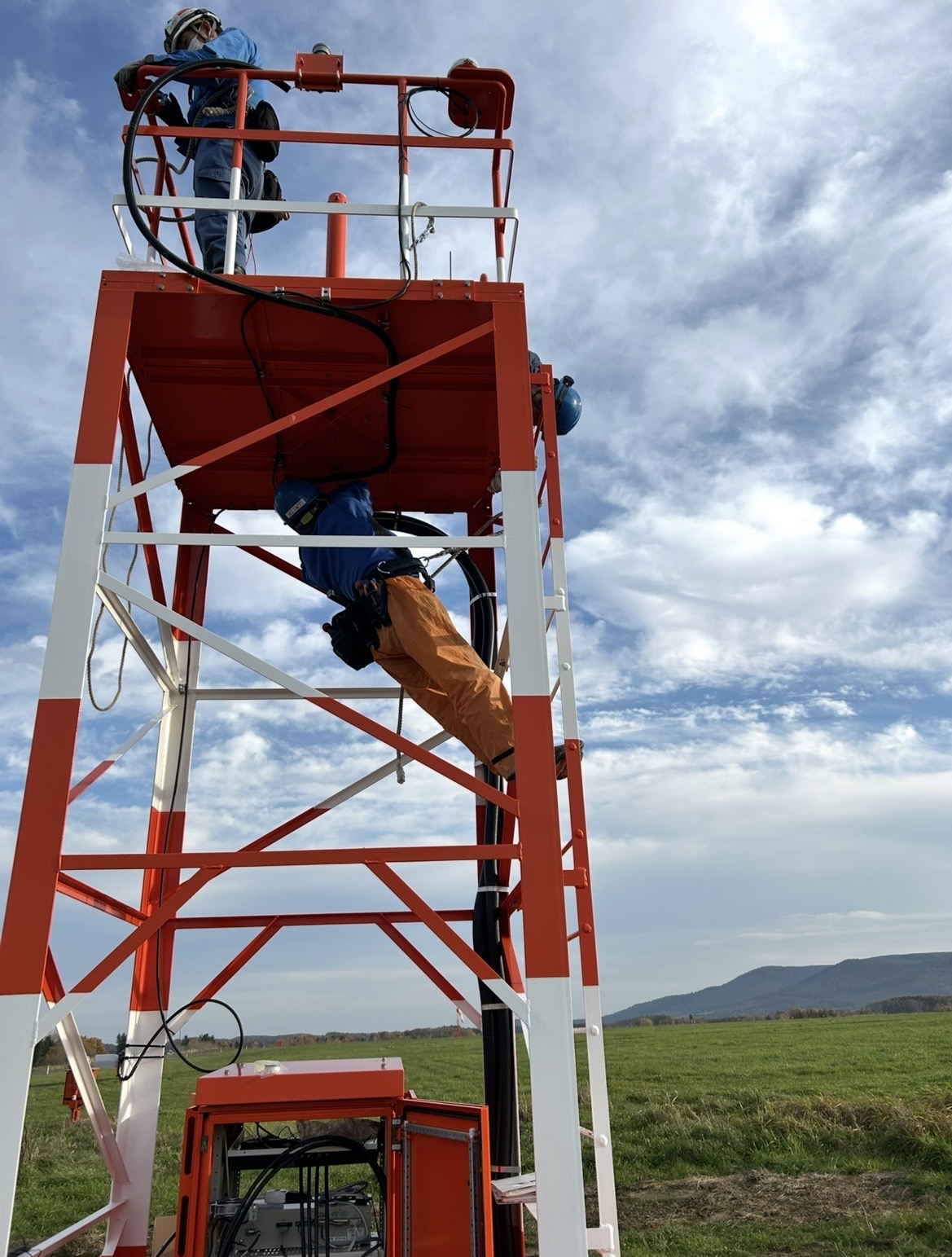電気通信設備（アンテナ・鉄塔など）のドローン点検